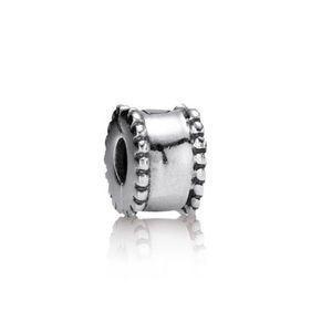 Pandora Beveled Clip (2)